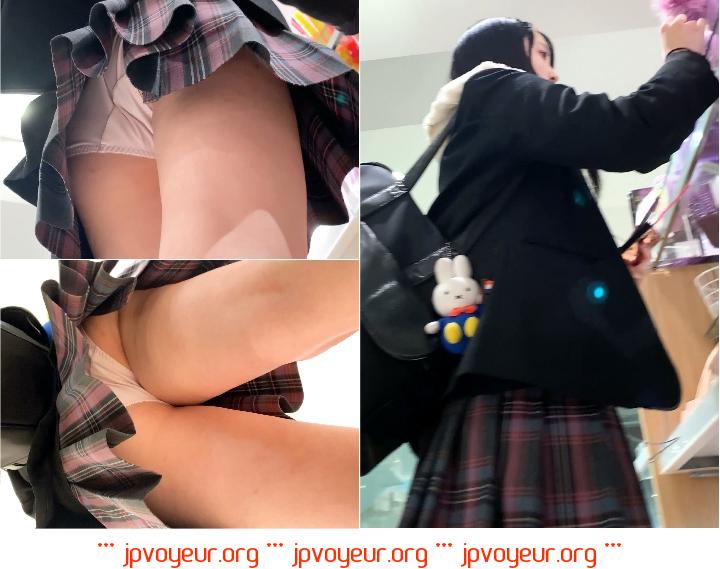 お嬢様系アイドルの卵○CのロリP。3人組プリクラ撮影2回分、２カメ体制。