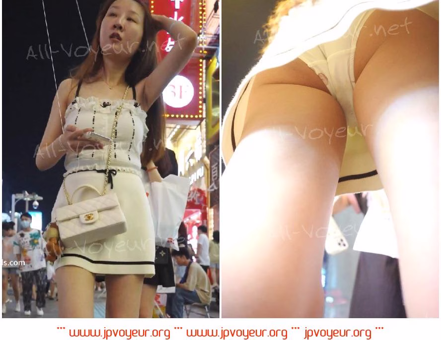 (BC-AA-502) レースのスカートをはいた女の子が買い物をしていました。スカートがめくれ上がり