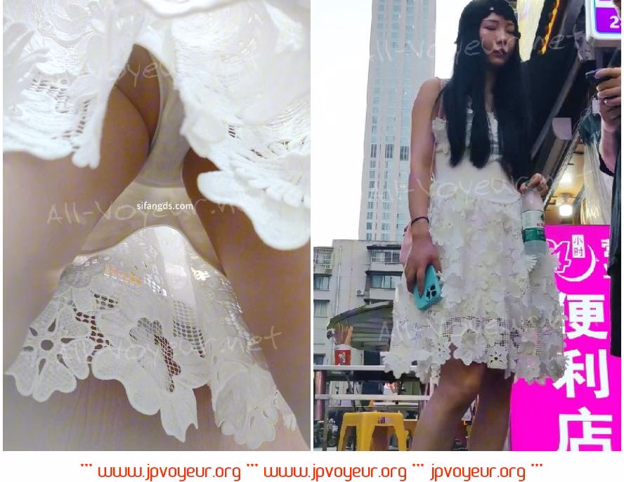 【CSCD】蓝色包臀裙肥臀美女和闺蜜逛街，肉色窄内
